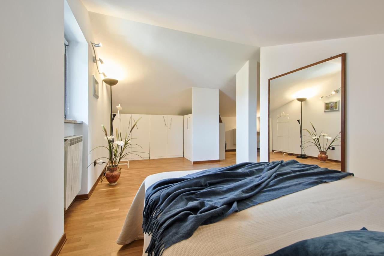 5 Miglia Apartment La Mansarda A Collegno Exterior photo
