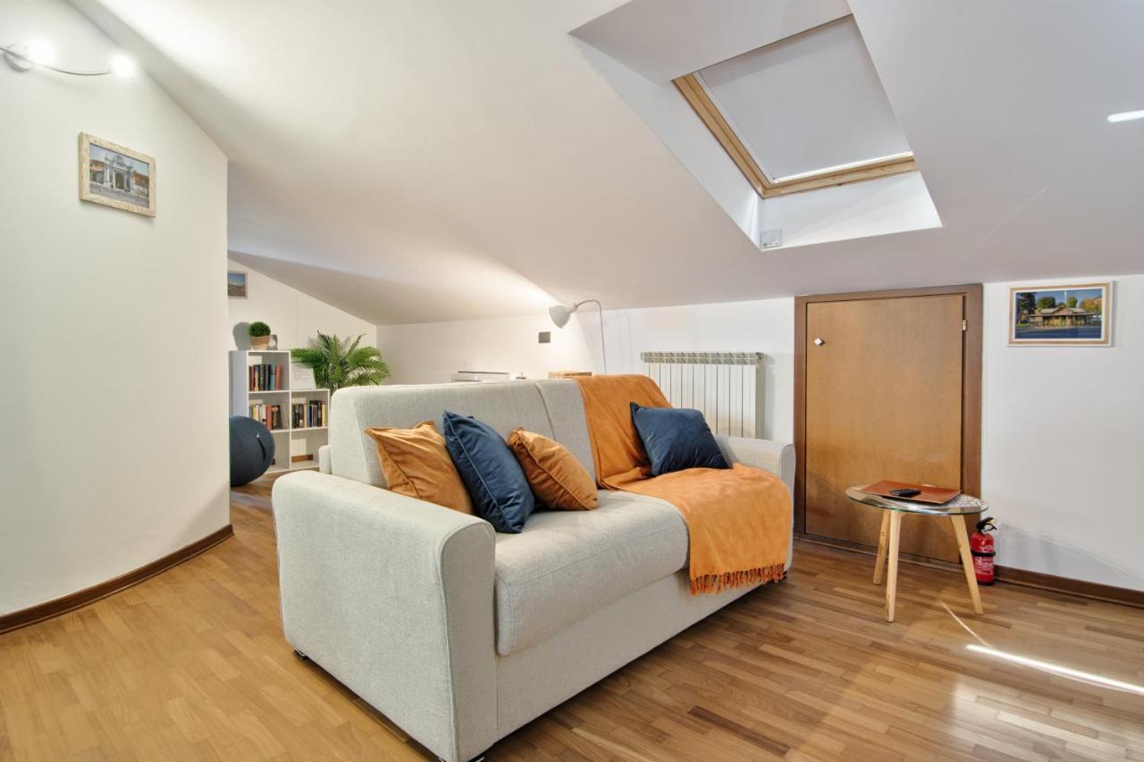 5 Miglia Apartment La Mansarda A Collegno Exterior photo